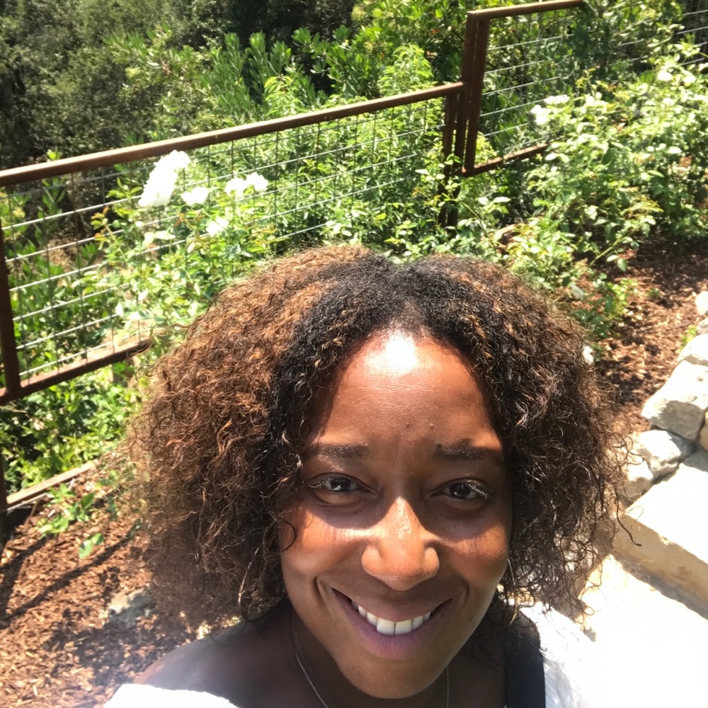 Meet your Posher, Kenyatta